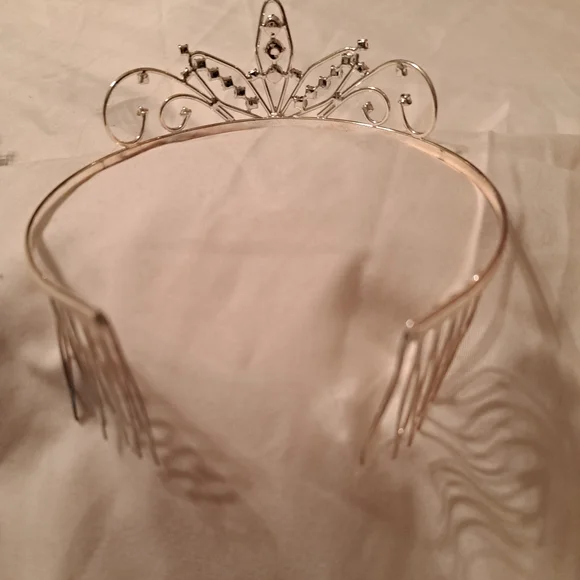 Tiaras - Lot of 9 - Silver with clear rhinestones  - NEW! - Picture 2 of 3